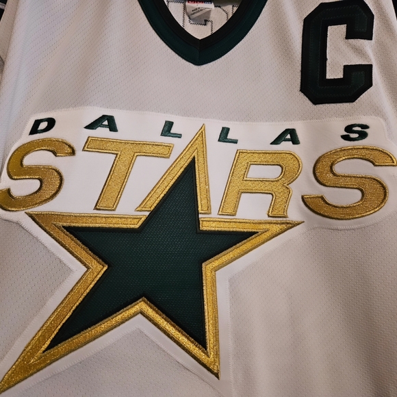 Rare Vintage Dallas Stars Captain Derian Hatcher Authentic CCM OnIce Game Jersey - Picture 3 of 8